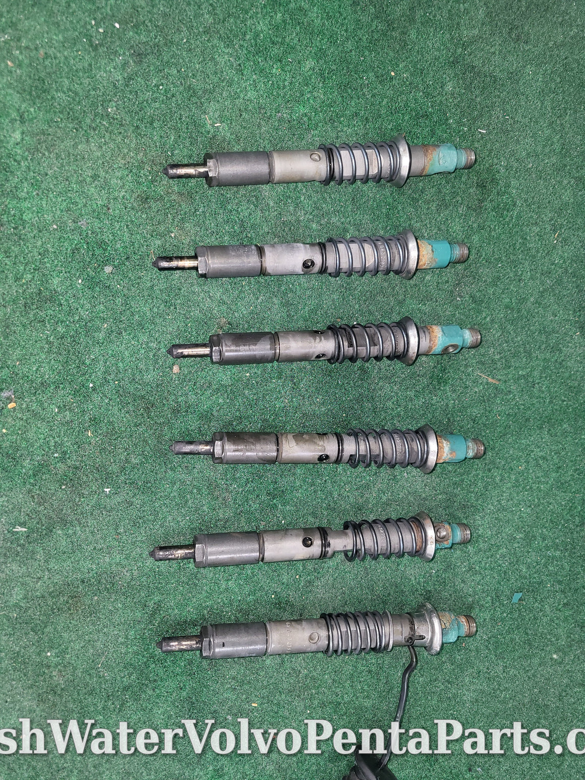 Volvo Penta KAD44 p-C diesel Fuel Injectors 6 running take outs