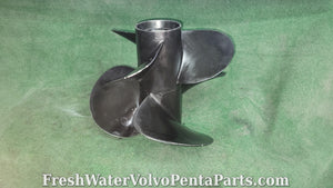 New Volvo Penta B3  854824 B3  854832 propellers 290 dp-A dp-C Dp-D1 Dp-E Props